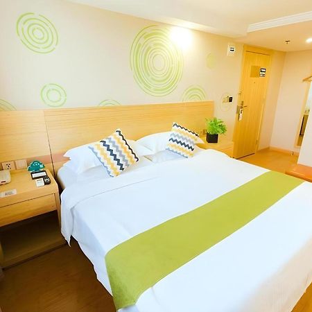 Greentree Inn Shanghai Guangxin Road Tongji Hospital Express Hotel Eksteriør bilde