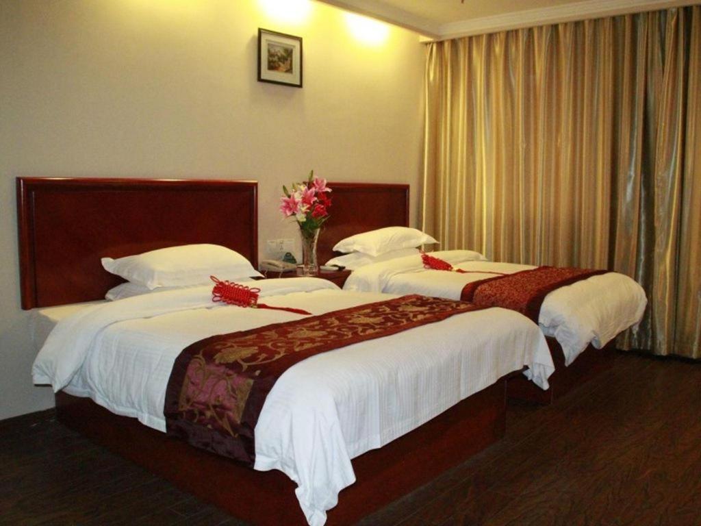 Greentree Inn Shanghai Guangxin Road Tongji Hospital Express Hotel Eksteriør bilde